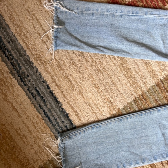 Levi’s 501 Jeans - Picture 4 of 6